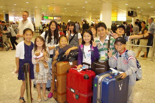 サマースクール参加の小学生