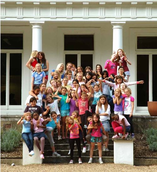 ヒースフィールドサマースクール集合写真