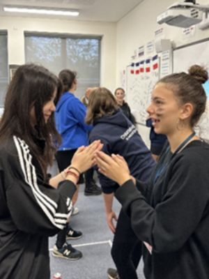 チャーターハウスサマースクールアクティビティの様子