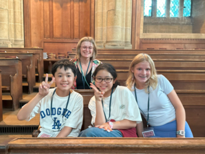 サマースクール、小学生も元気に参加。