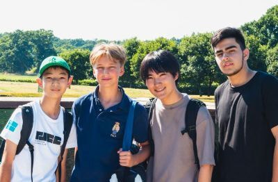 海外サマーキャンプ 様々な国籍の学生と交流