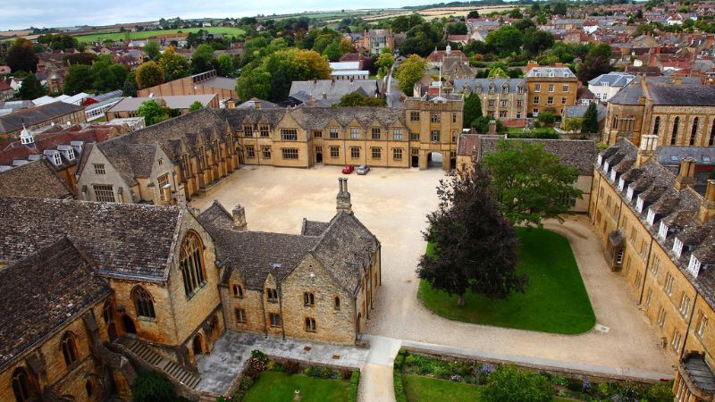 シャーボーンスクール